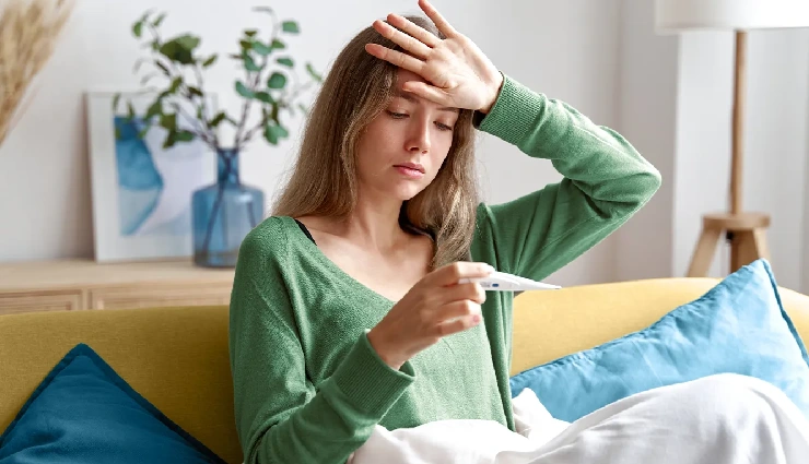 habits that damage hearing,surprising causes of hearing loss,how to protect ear health,effects of loud music on hearing,everyday habits affecting hearing,hearing health tips,causes of ear problems,prevent hearing loss naturally,lifestyle habits and ear health,ear care tips