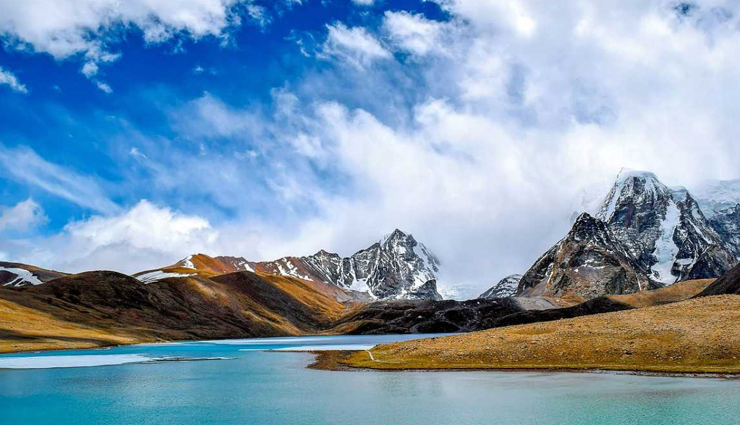 highest lakes in india,gurudongmar lake,tso lhamo,suraj tal,roopkund lake,tso moriri,chandra tal,indian lakes,high-altitude lakes,himalayan lakes,adventure travel in india,trekking destinations in india,scenic beauty of indian lakes,remote lakes in india,natural wonders of india,pristine lakes in the himalayas,offbeat travel experiences in india,indias natural heritage,outdoor adventures in india,explore indian himalayas