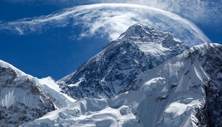 highest mountains,highest mountains in the world,mount everest,k2,kangchenjunga,lhotse,makalu