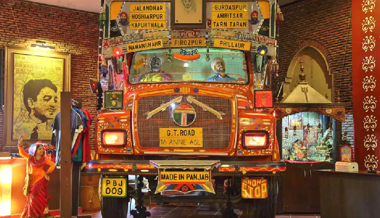 5 Famous Indian Highway Eateries You Must Try Once