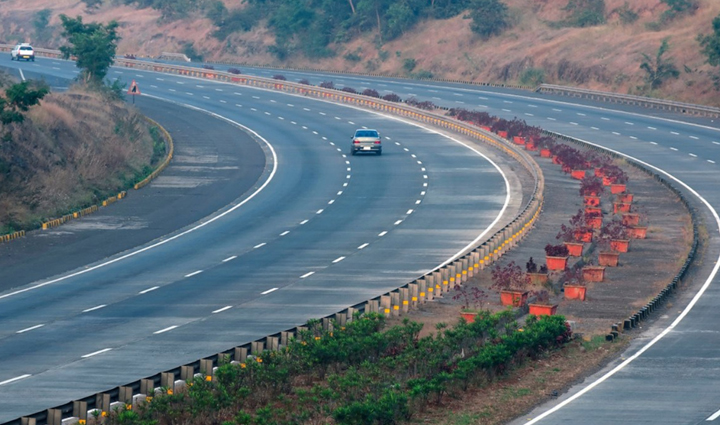these excellent highways reflect the progress of the country the journey becomes memorable and beautiful,holiday,travel,tourism