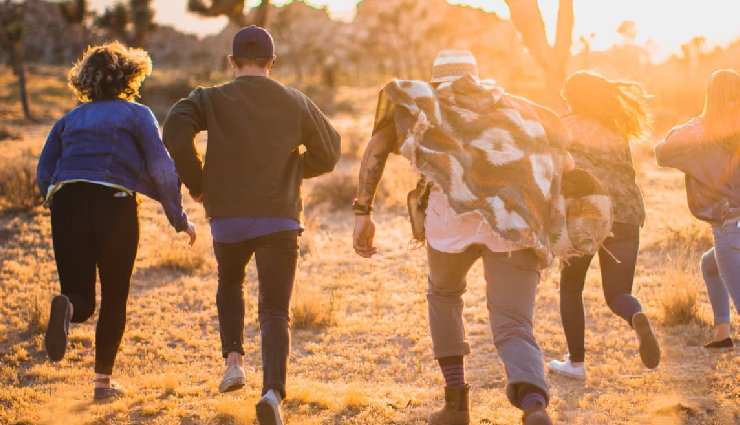 fun with friends,friendship activities,quality time with friends,social bonding activities,friend gathering ideas,group activities,friends night out ideas,socializing with friends,friendship experiences,shared experiences with friends,friendship bonding activities,friend group activities,fun things to do with friends,friendship adventures,group outing ideas,friendship memories,friend hangout ideas,friend bonding experiences,friend get-together ideas,friendship fun moments