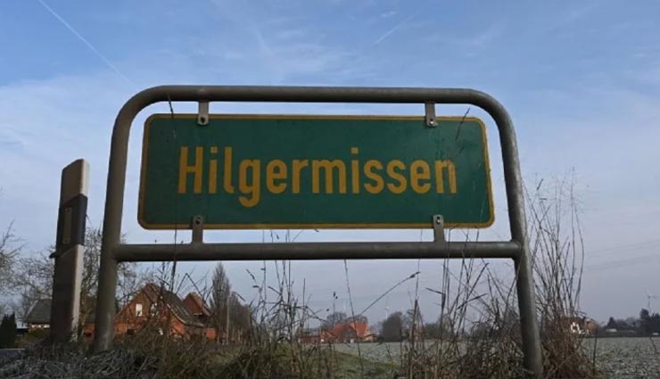 weird news,weird city,unique city,hilgermissen town,germany,street is nameless