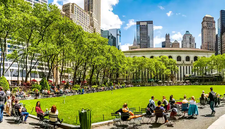 hill stations in south india,south india,places to visit in south india,kodaikanal lake,bryant park,coakers walk,silver cascade falls,bear shola falls