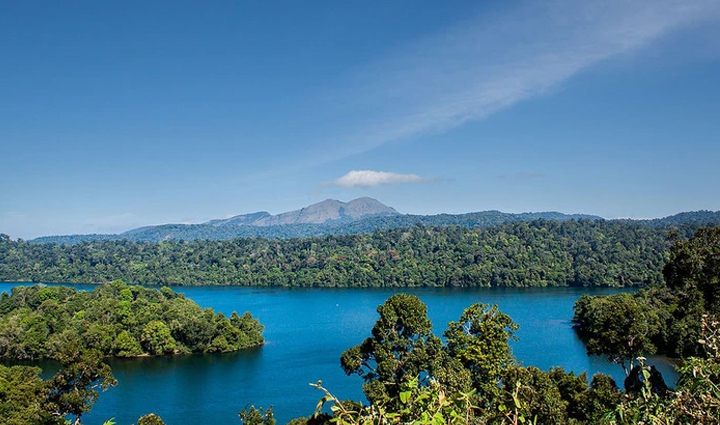 beautiful hill stations,beautiful hill stations in karnataka,karnataka,coorg,agumbe,kudremukh,kemmangundi,chikmagalur