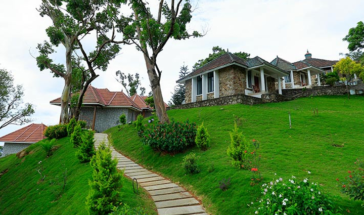 south india hill stations,must-visit hill stations,south india travel destinations,hill station holidays,explore south india,tourism in south india,best hill stations to visit,south india vacation spots,travel guide for hill stations,hill station tourism in south india,south india holiday destinations,travel tips for hill stations,south india tourism attractions,hill station travel experiences,top hill stations in south india