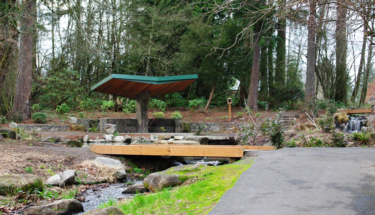 hillsboro,places to visit in hillsboro,rood bridge park,hillsboro tuesday marketplace,oregon international air show,smith berry barn,shute park aquatic and recreation center,oak knoll winery