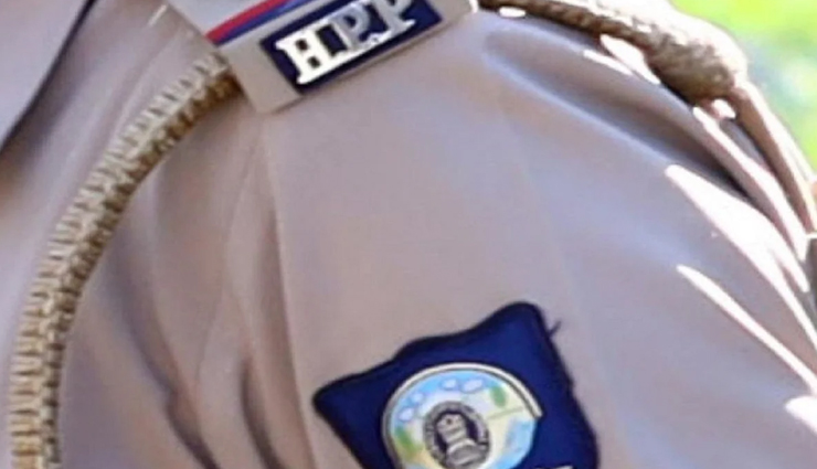 शिमला की स्मार्ट पुलिस का अजीबोगरीब सच आया सामने, गाड़ी और स्टाफ ना होने की वजह से नहीं ली चोरी की सुध