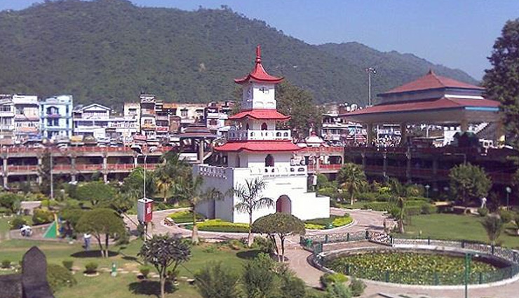 कोरोना वायरस का खौफ, छोटी काशी मंडी में 4 मंदिरों के कपाट किए बंद 
