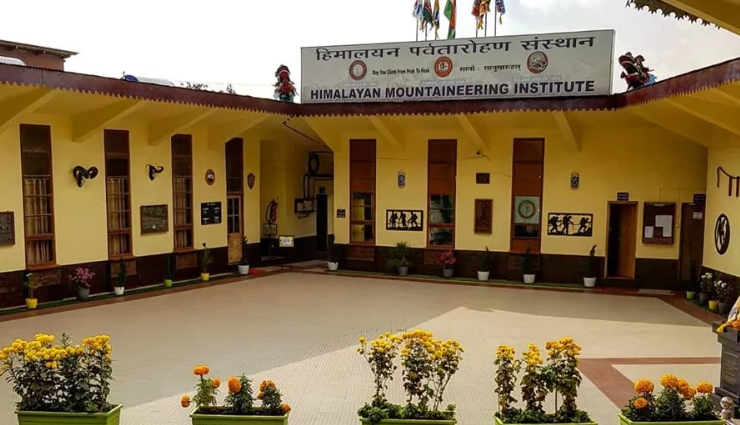 darjeeling activities,things to do in darjeeling,darjeeling attractions,darjeeling sightseeing,darjeeling experiences,explore darjeeling,top activities darjeeling,must-do in darjeeling,darjeeling adventure activities,darjeeling tourist spots,darjeeling outdoor adventures,darjeeling local attractions,darjeeling cultural experiences,darjeeling day trips,unique experiences in darjeeling,darjeeling nature activities,darjeeling mountain views,darjeeling heritage tours,darjeeling adventure sports,darjeeling hill station activities