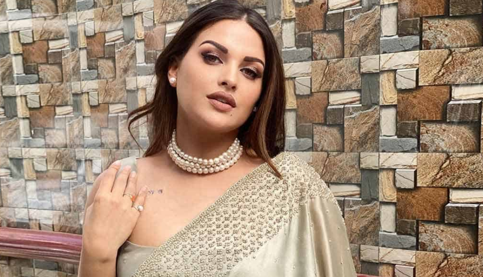 2 News : हिमांशी की जिंदगी में हुई नए प्यार की एंट्री, शेयर किया वीडियो, फिर से प्यार के लिए तैयार हैं यह तलाकशुदा एक्ट्रेस