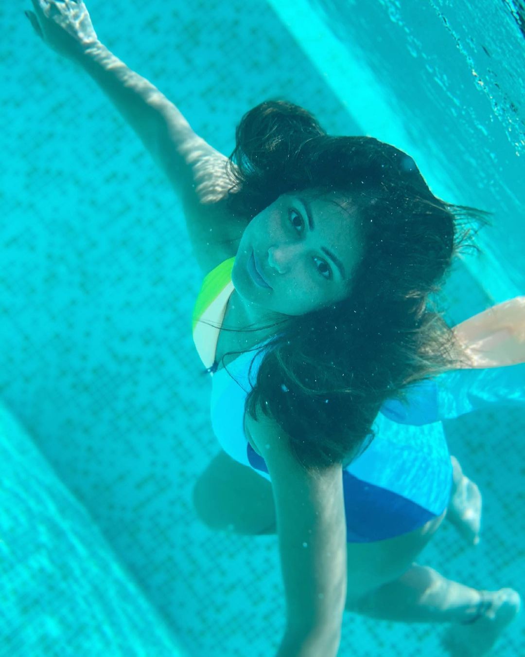 hina khan,hina khan bold photos,hina khan underwater photos,hina khan viral photos,hina khan news,entertainment,bollywood news