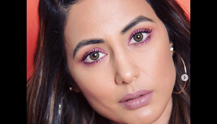 Birthday Spcl : यलो आउटफिट में नजर आया हिना खान का स्टनिंग लुक, देखे तस्वीरें hina khan,hina khan latest photoshoot,hina khan fashion tips,hina khan fashion,hina khan dress,hina khan hot photoshoot,hina khan fashion funda,hina khan birthday special,fashion,fashion tips