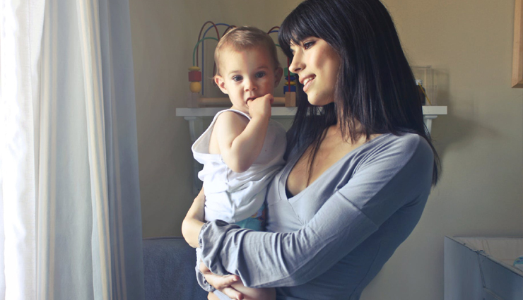 safe baby holding positions,holding your baby safely: recommended positions,best ways to hold a baby safely,infant holding techniques for safety,baby holding positions for new parents,holding your newborn: safe and comfortable positions,safe and secure baby holding methods,ensuring baby safety: holding positions,how to hold a baby safely: expert tips,baby holding: prioritizing safety and comfort