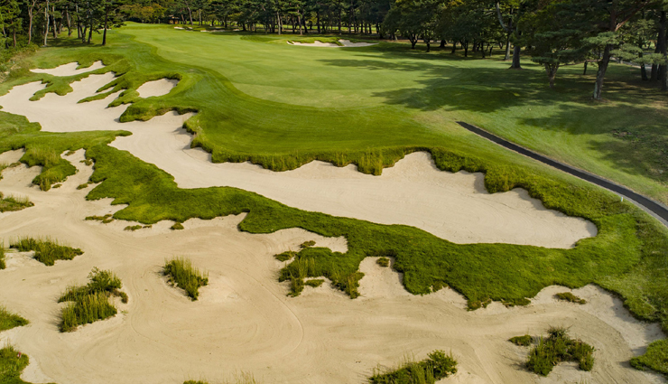 most challenging golf courses worldwide,toughest golf courses to play,world most difficult golf courses,challenging golfing destinations,golf courses with demanding layouts,top challenging courses for golfers,golfing at the toughest courses,unforgiving golf courses around the world,golfing tests at renowned courses,extreme golfing challenges worldwide,golf courses with relentless obstacles,testing your skills at difficult courses,world-class courses for experienced golfers,braving the toughest fairways and greens,golf courses that push players to their limits