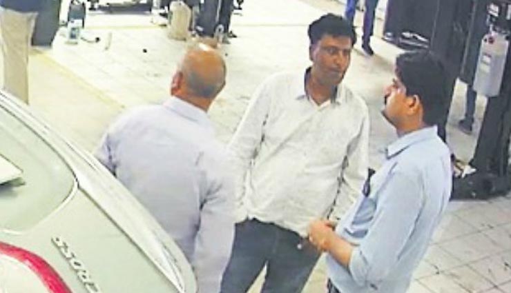 राजस्थान : CM अशोक गहलोत के बेटे की आवाज निकालकर ह‍िस्ट्रीशीटर उड़ा ले गया ऑडी कार 