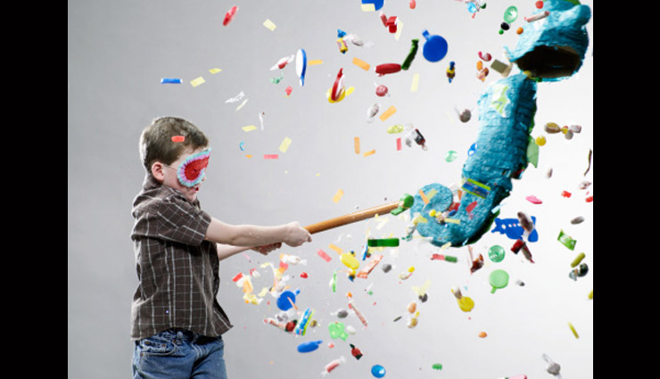 games for house party,games for teenagers party,kitty party games,games