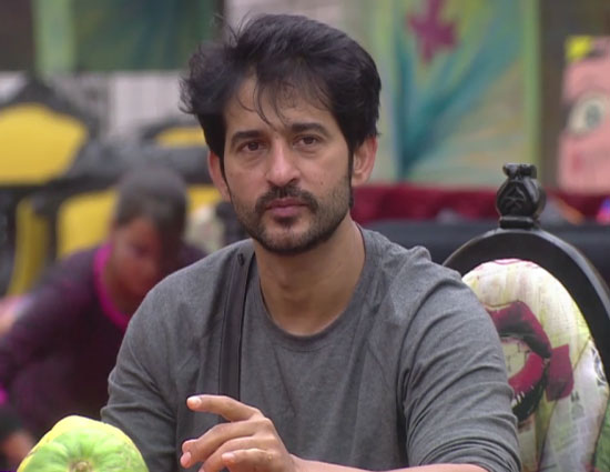 बिग बॉस 11: हितेन के घर से बेघर होने के बाद सोशल मीडिया पर निकला फैंस का गुस्सा