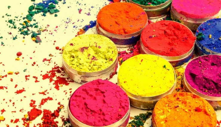 Holi Special 2019: कहीं हो तो नहीं रहा आपके साथ धोखा, होली के रंग खरीदते समय बरते ये सावधानियाँ holi special 2019,holi,happy holi,holi colors,natural holi colors,how to make natural holi colors,colors,how to buy natural colors
