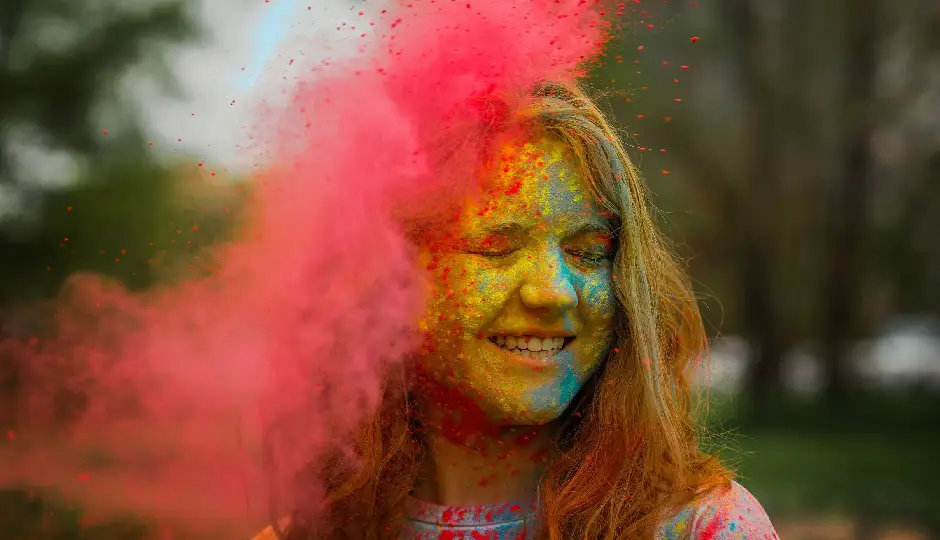 होली खेलने से पहले बालों को सेफ रखने के लिए अपनाएं ये टिप्स, नहीं होगी कोई परेशान होली खेलने से पहले बालों को सेफ रखने के लिए अपनाएं ये टिप्स, नहीं होगी कोई परेशान