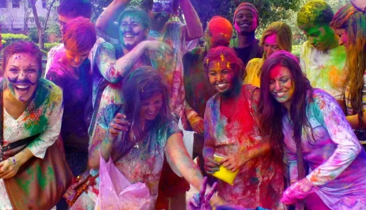 holi colours precaution,holi celebration tips,holi celebration precaution,holi celebration and relationship,holi 2020