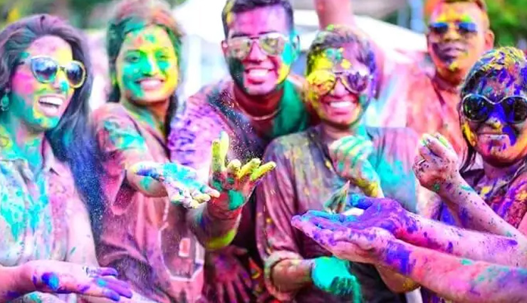 ways to make holi evening memorable,newly weds holi tips,newly weds can make their holi memorable,mates and me,relationship tips,holi2021