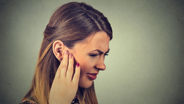 कान के दर्द की समस्या खड़ी करती है बड़ी परेशानी, जल्द निजात दिलाएँगे ये आसान उपाय home remedies,home remedies for eat pain,Health tips