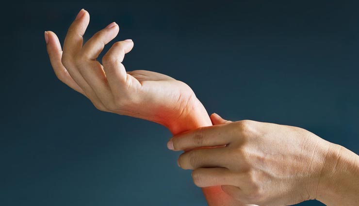 कलाई में हो रहे दर्द से पाए इस तरह छुटकारा tips to get relief of wrist pain,wrist pain,Health tips,Health
