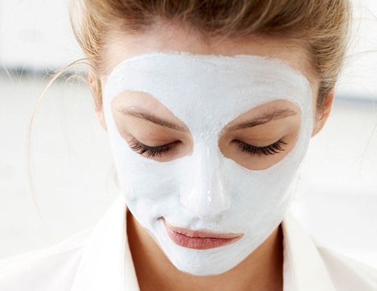 Prepare These Fruit Face Masks at Home and Get Clear Skin