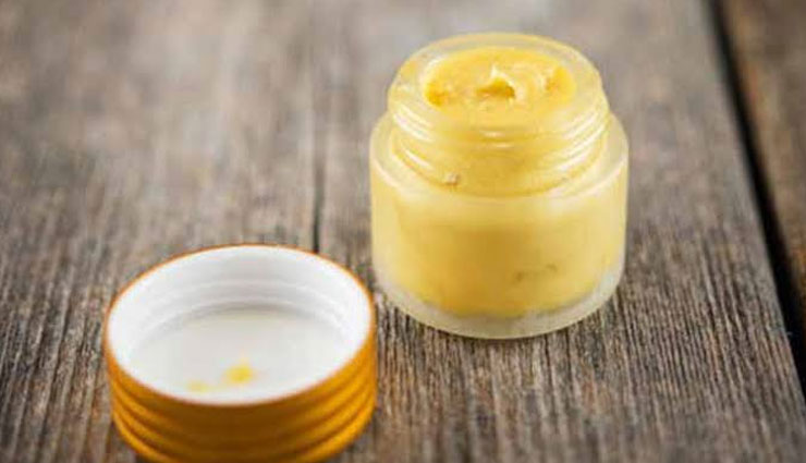 homemade lip balm,lip care tips,beauty tips,skin care tips,diy lip balm at home