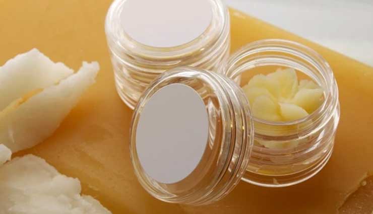 homemade coconut oil lip balm,homemade lip balm,coconut oil lip balm,skin care tips,lip care tips,beauty tips