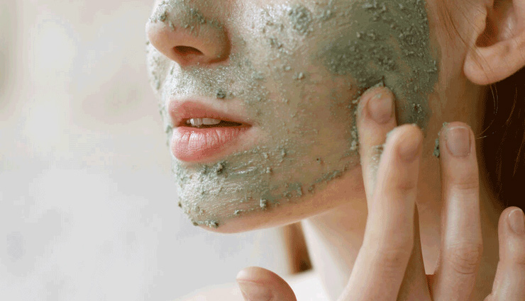 holi,holi 2020,protect skin from holi colors,skin care tips,holi skin care tips,beauty tips