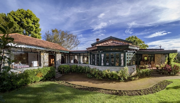 reasons to choose homestays,benefits of homestays,homestays travel tips,travel tips