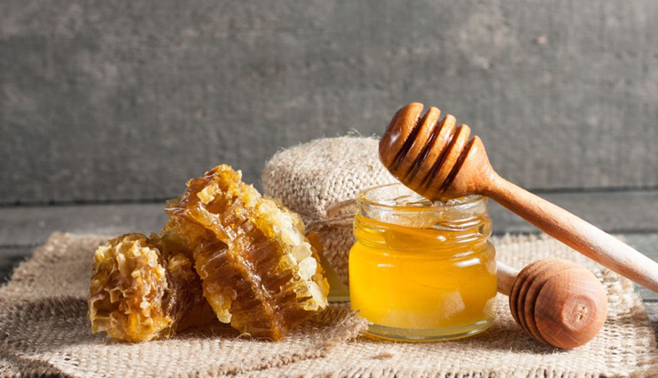 amazing benefits of using honey for skin and hair,honey for skin,honey for hair,honey beauty benefits,honey for glowing skin,honey for hair growth,honey for acne,honey for dandruff,honey for skin whitening,honey face mask,honey hair mask,honey for dry skin,honey for oily skin,honey for scalp health,honey for anti-aging,honey for dark spots,honey for skin hydration,honey for hair conditioning,honey natural remedies,honey diy skincare