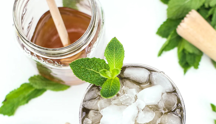 Summer Recipe- Honey Blackberry Mint Mocktails