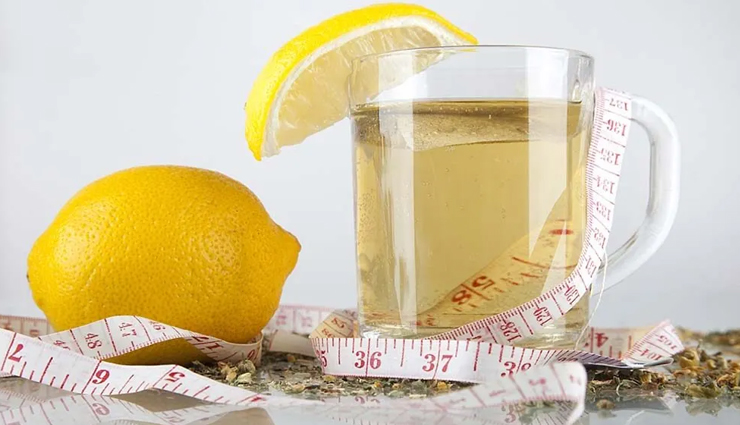6 Proven Health Benefits of Drinking Honey and Lemon Water