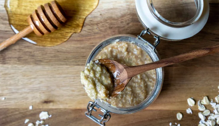 honey for skin,honey benefits for skin,honey for hair,honey face mask,honey for glowing skin,honey for acne,honey for scars,honey for dry skin,honey hair mask,diy honey remedies,natural beauty with honey,honey for smooth hair