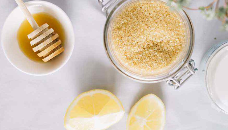 diy scrubs to treat oily skin during summers,beauty tips,beauty hacks