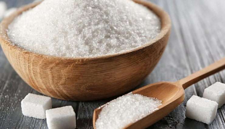 honey will become the reason for the glow of your face in winter,try this face mask made from it,beauty tips,beauty hacks