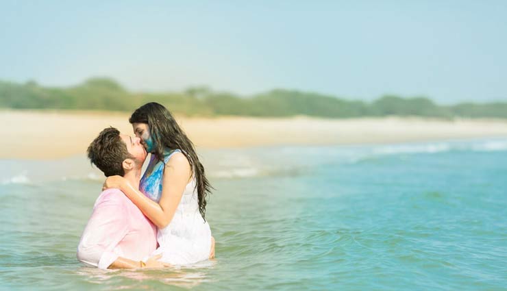 हनीमून कपल्स के लिए परफेक्ट है ये 4 डेस्टीनेशन, देती है खूबसूरत नजारों का मजा 