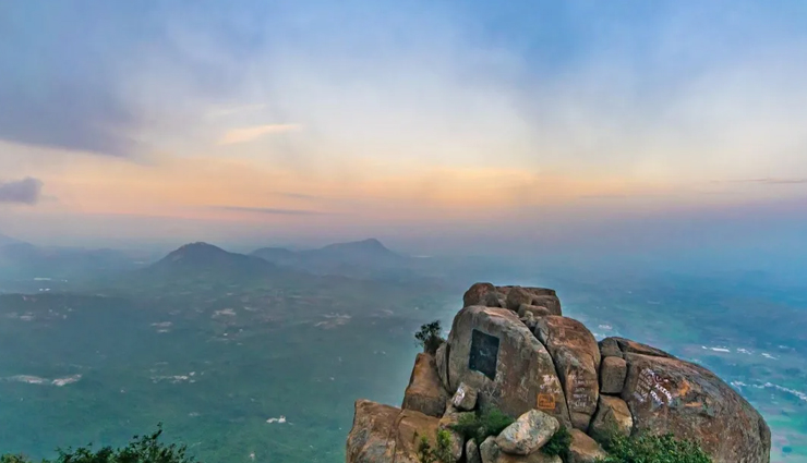 honeymoon destinations in india,honeymoon destinations,horsley hills,chakrata,uttarakhand,yumthang valley,tarkarli,jawhar,pangong,mcleodganj,dharamsala