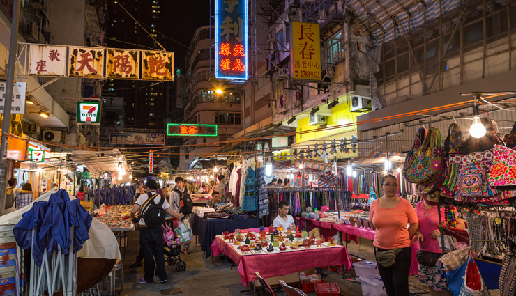 hong kong,tourist attraction in hong kong,places to visit in hong kong,hong kong disneyland,ocean park,temple street night market,victoria peak,man mo temple,lan kwai fong,star ferry