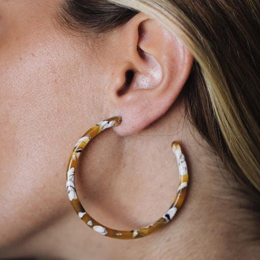 stylish earring,earrings for party season,fashion tips