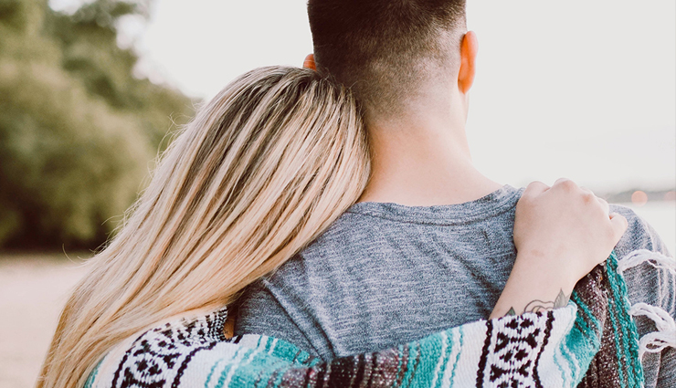 hopeless romantic signs,signs youre a hopeless romantic,hopeless romantic in hookup culture,identify hopeless romantic traits,romantic vs hookup culture,warning signs hopeless romantic,hopeless romantic characteristics,romantic in modern dating,hopeless romantic struggles,romantic in hookup era