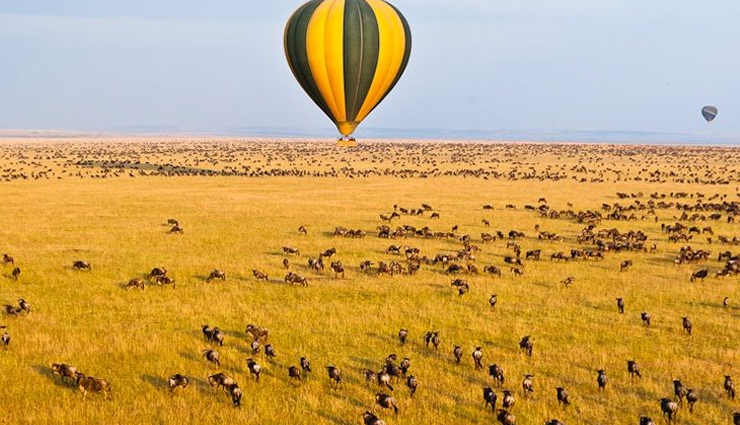 hot air balloon destination in the world,bagan,myanmar,cappadocia,turkey,masai mara,kenya,melbourne,australia,la fortuna,costa rica,luxor,egypt