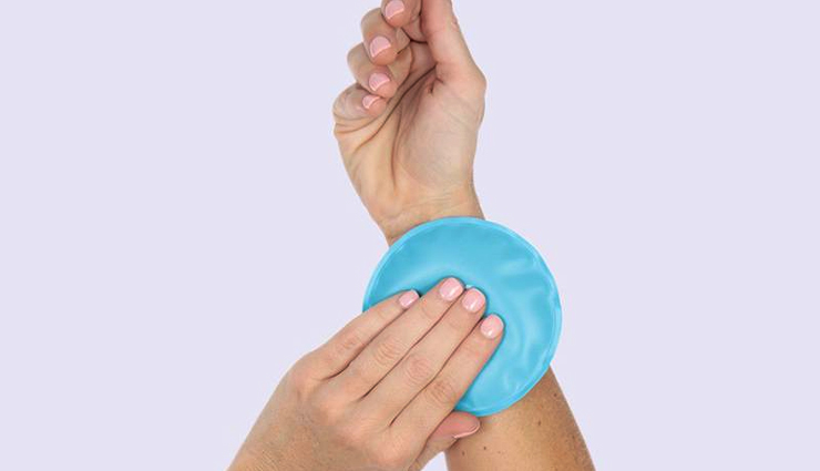 carpal tunnel syndrome,carpal tunnel syndrome treatment,home remedies to treat carpal tunnel syndrome,Health,Health tips