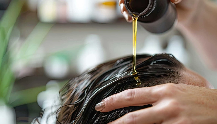 how often to wash hair,hair washing tips,shampooing long hair,hair care routine,hair fall prevention,daily hair washing side effects,best way to wash long hair,healthy hair tips,hair washing techniques,hair care for women,managing long hair,ideal hair wash frequency,hair health maintenance