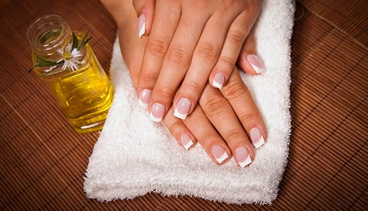 hot oil manicure benefits,benefits of hot oil treatment for nails,nail care with hot oil manicure,why choose hot oil for manicures,nourishing nails with hot oil,hot oil manicure for strong nails,hot oil treatment for brittle nails,moisturizing nails with hot oil,benefits of warm oil for nail health,hot oil soak for nail care,diy hot oil manicure advantages,natural nail strengthener with hot oil,preventing nail damage with hot oil,hot oil manicure vs. traditional manicure,softer cuticles with hot oil treatment,enhancing nail growth with hot oil,hot oil therapy for healthier nails,nail and cuticle hydration with hot oil,hot oil manicure for beautiful hands,self-care and nail health with hot oil