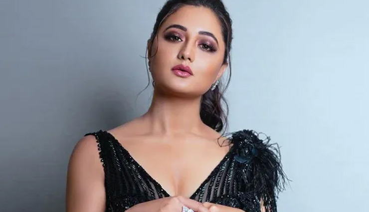 rashami desai,rashami desai casting couch,rashami desai casting couch experience,rashami desai bigg boss 13 fame,rashami desai tv actress,rashami desai got unconscious,rashami desai sooraj,rashami desai molest her,rashami desai film,rashami desai tv shows,rashami desai bigg boss,tv entertainment,entertainment
