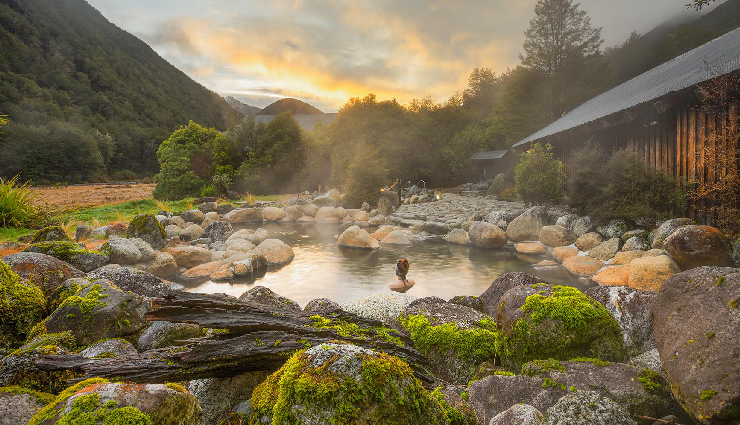 5 Must Visit Hot Springs in New Zealand